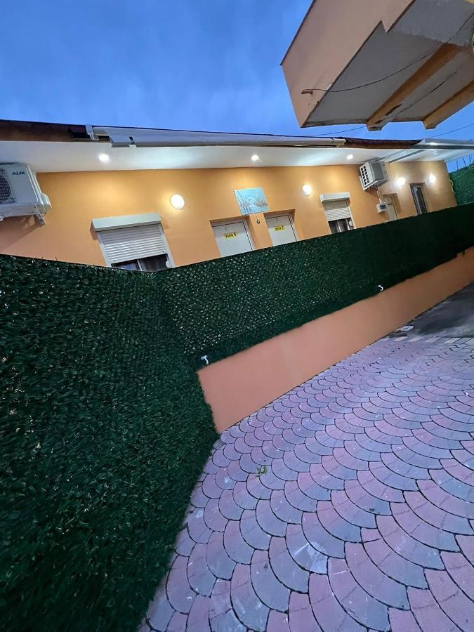 Hotel Ziku Durres Exterior photo